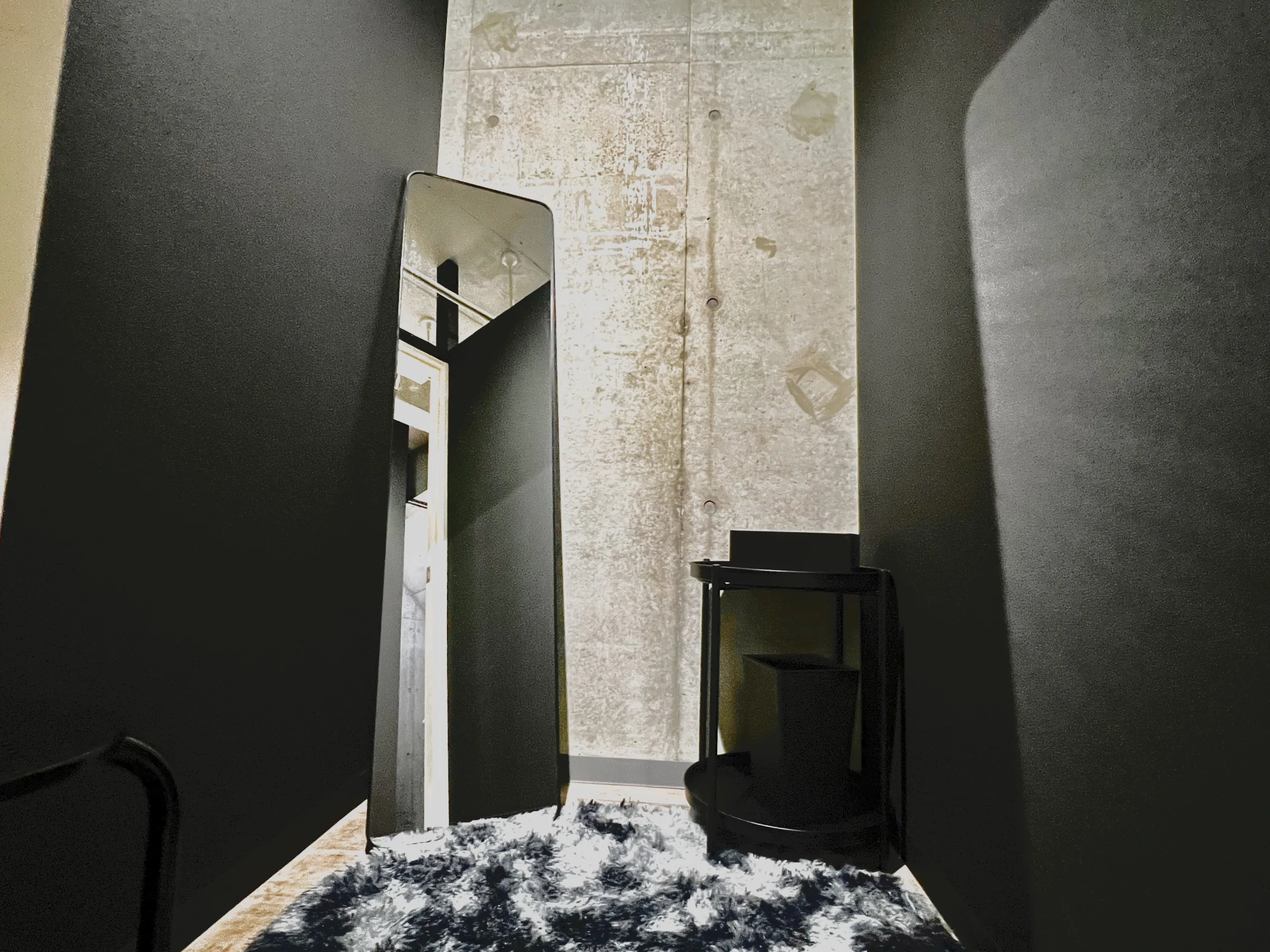 表参道・外苑前のセミパーソナルジム｜LYRIM表参道・外苑前店の更衣室